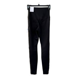 NWT Nike One Therma-FIT high-waisted leggings with chain detail Side Seam Black